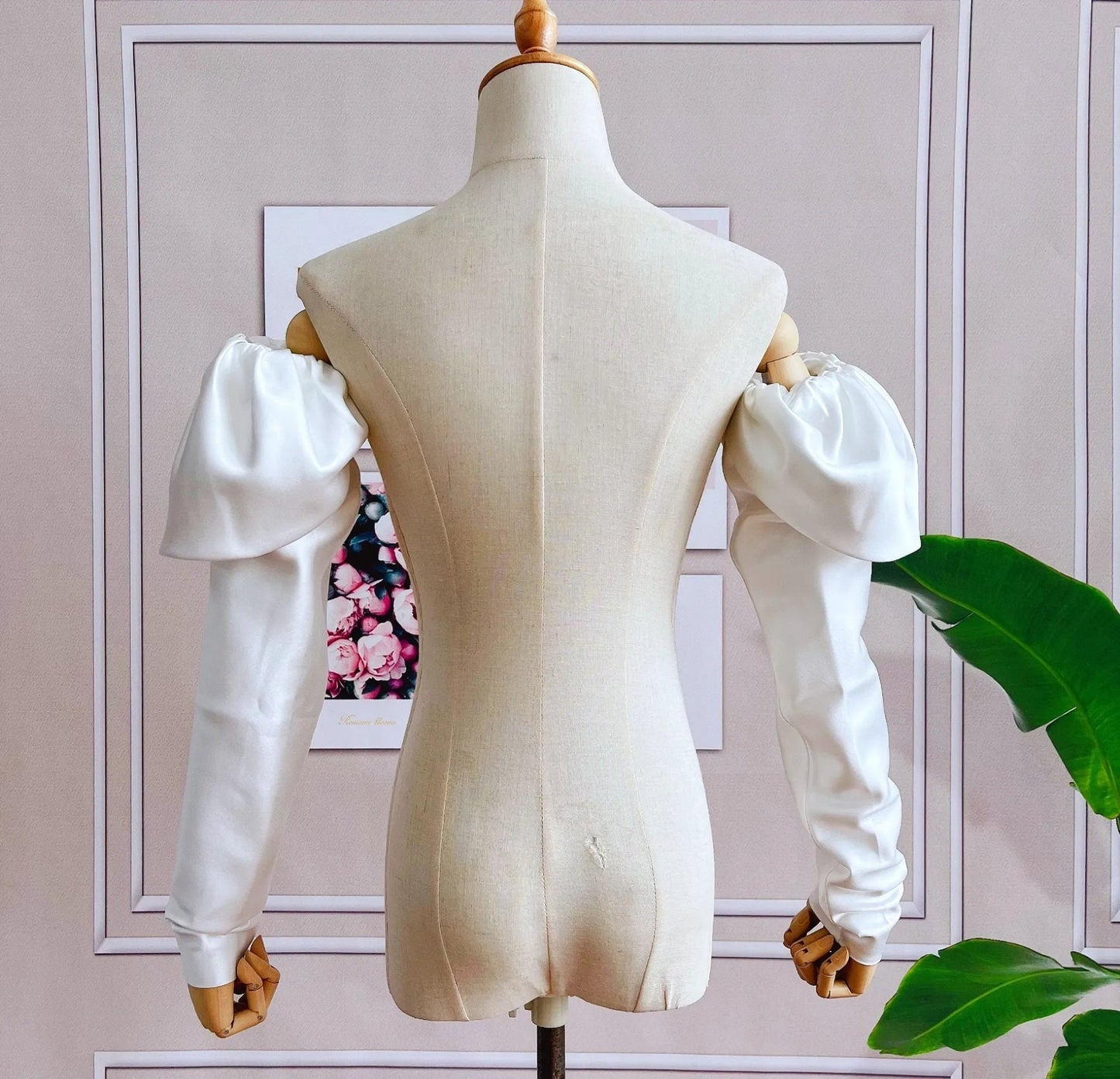 Detached Satin Balloon Bicep 3/4 Sleeves
