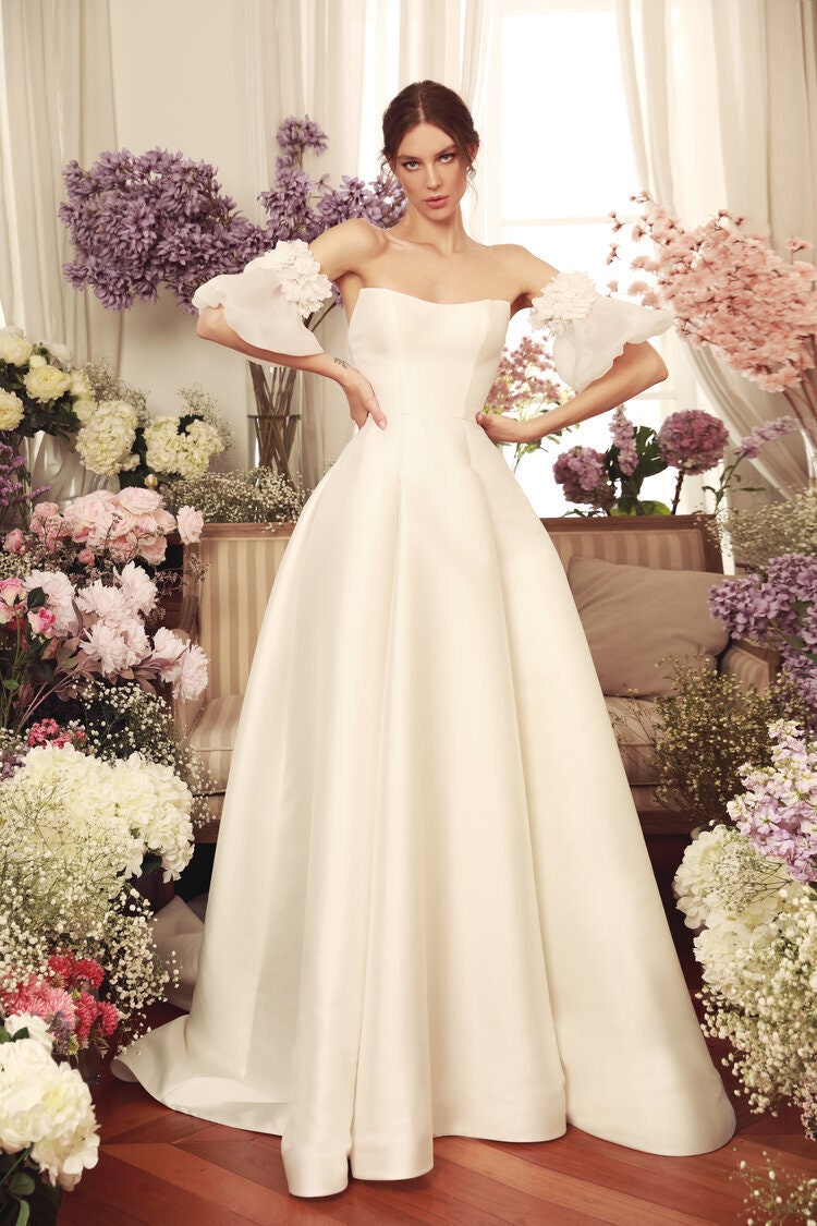 Detached 3D Short Floral Bicep Balloon Organza Sleeves