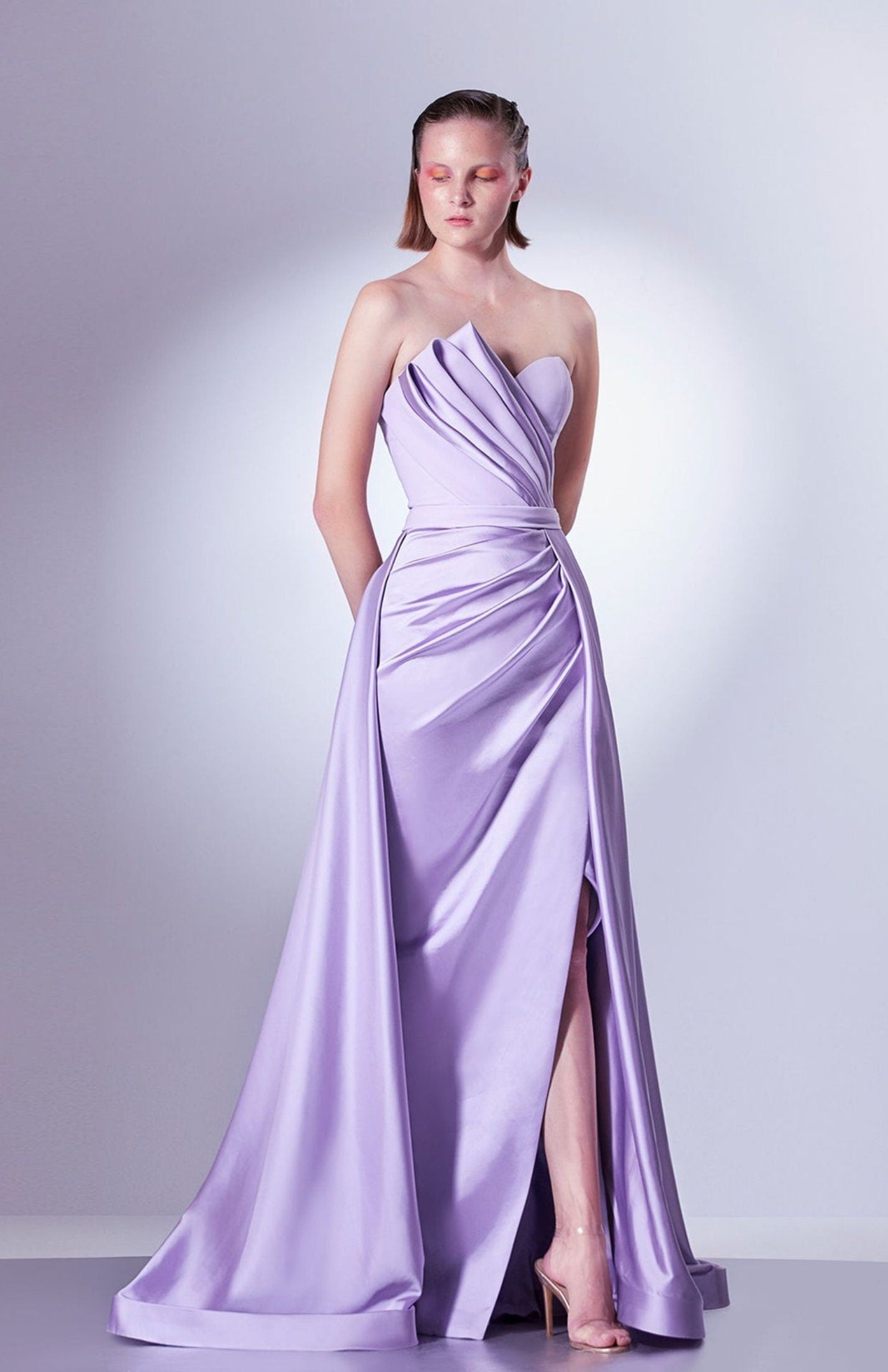 Irregular Sweetheart Neckline Pleated Wrapped & Draped Gown