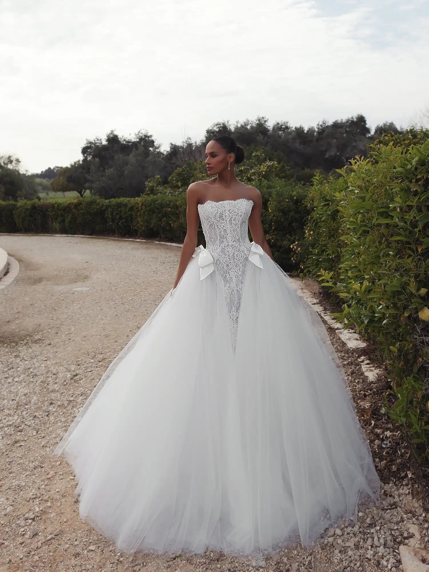 Dramatic & Sexy Strapless Eyelash Scalloped Beaded Lace Bodice A-Line WenLeeBridal Dramatic & Sexy Strapless Eyelash Scalloped Beaded Lace Bodice A-Line WenLeeBridal