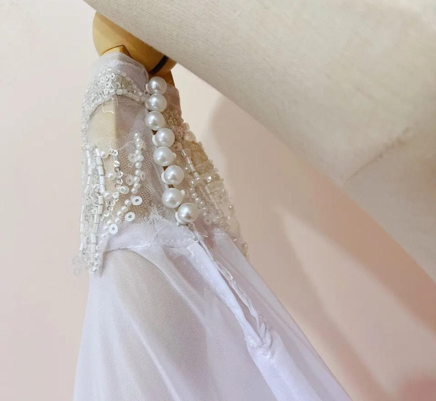 Detached Chiffon Asymmetrical Lace Appliqué Bicep Bell Sleeves