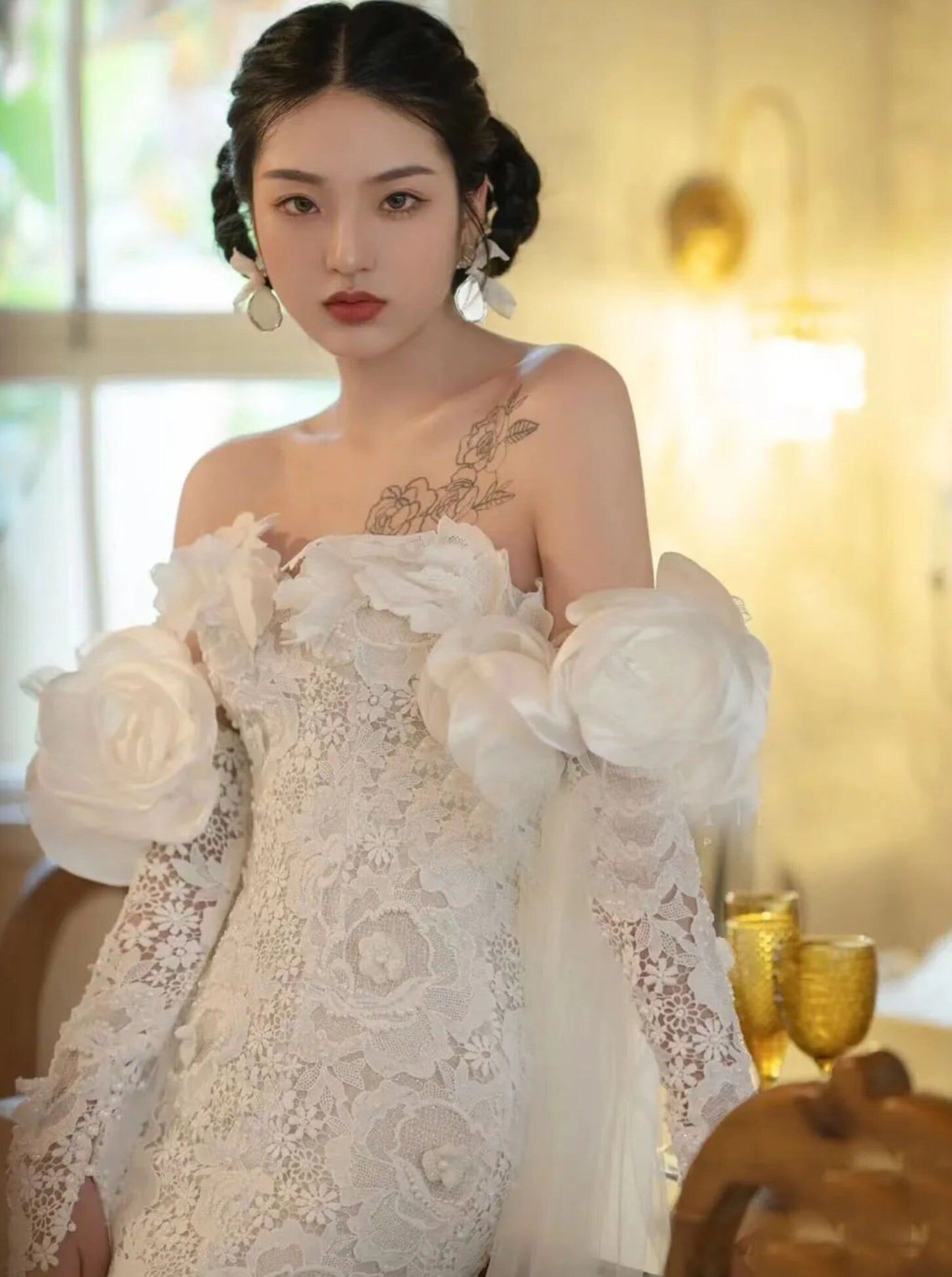 Detached 3D Flora Lace Bold Rose Detail Bicep Sleeves