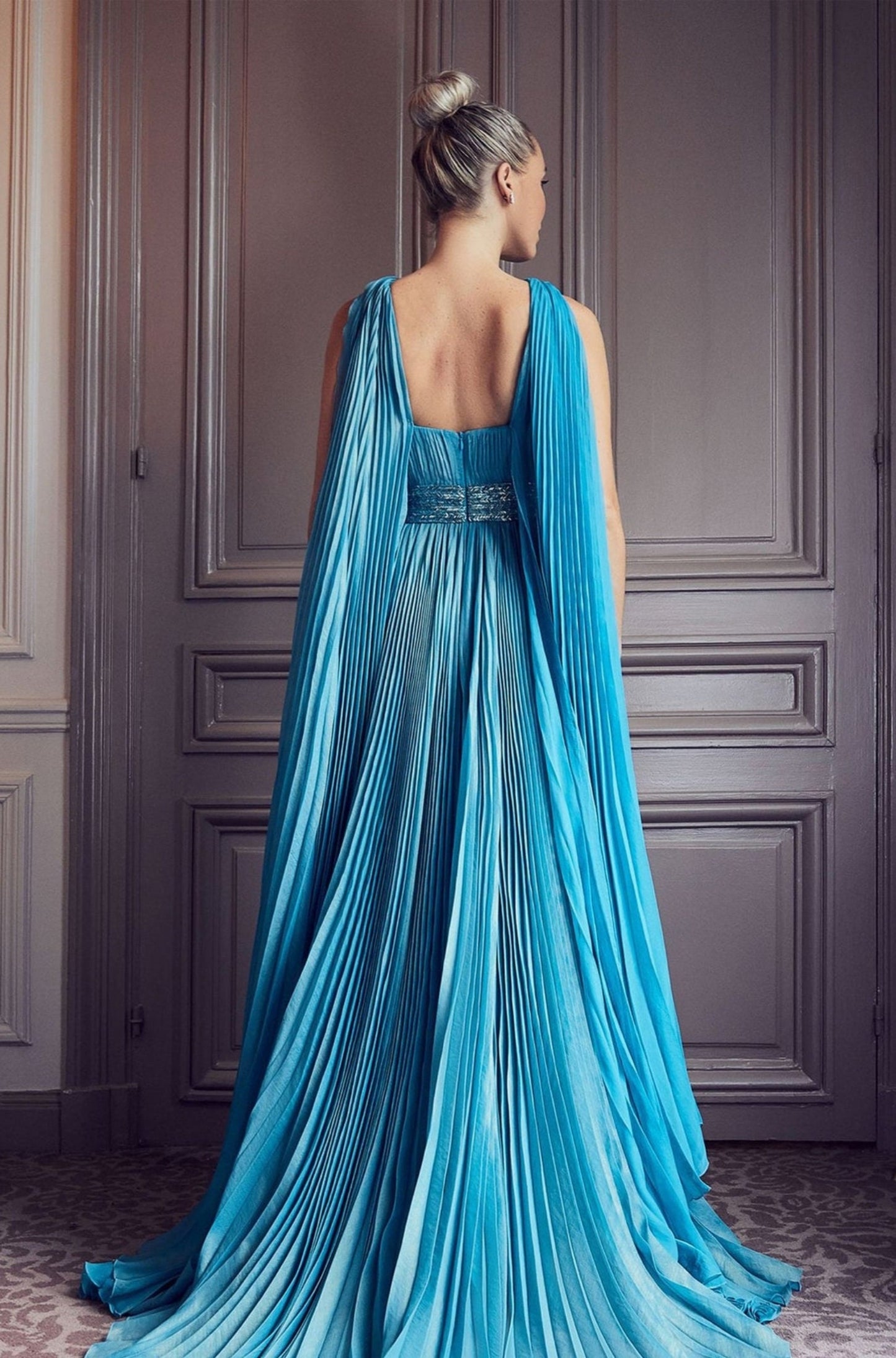 Sleeveless Fully Pleated Keyhole Draped Gown