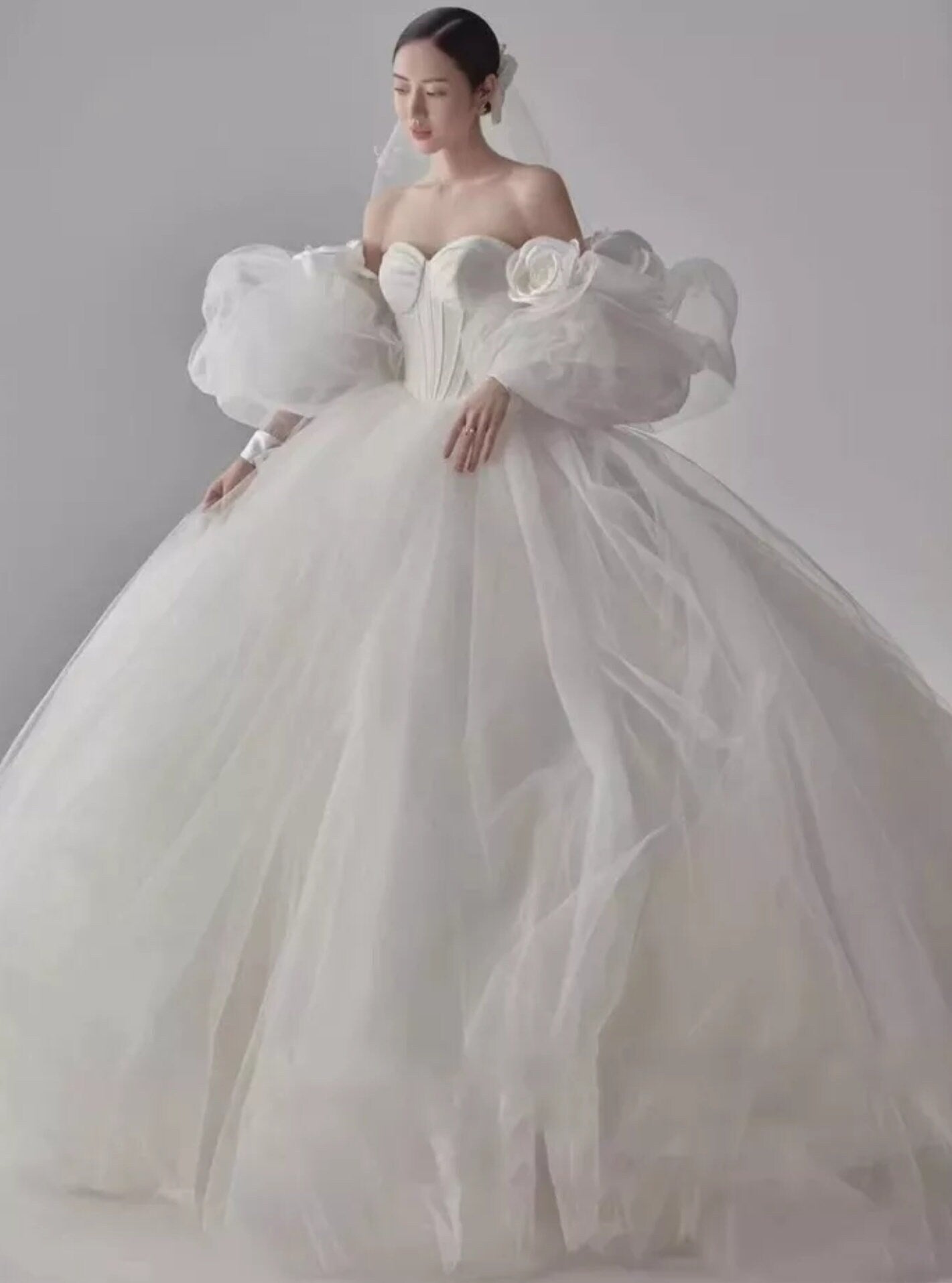 Detached Satin Bicep Cloud & Lace Sleeves