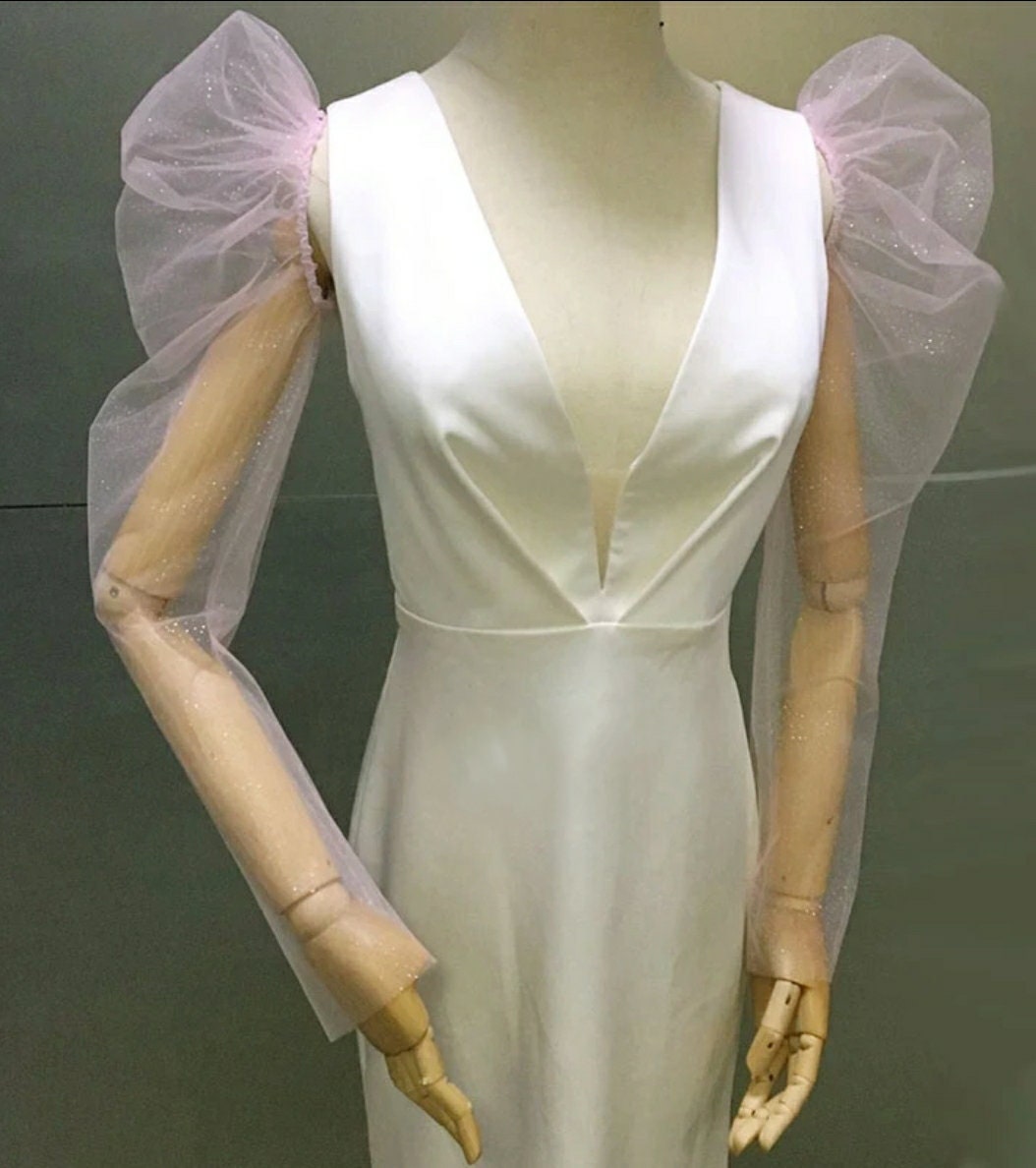 Detached Puff Shoulder Shimmering Glitter Tulle Sleeves