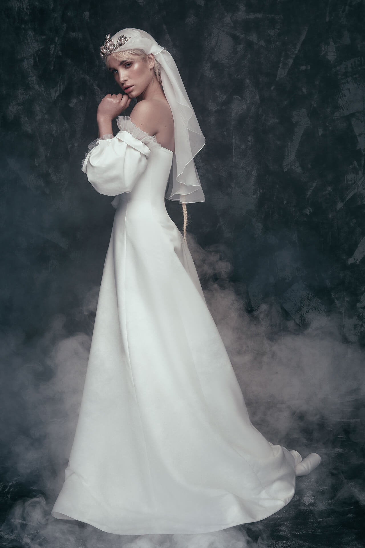 Detached Satin And Peek A Boo Tulle Frill Layered Sleeves