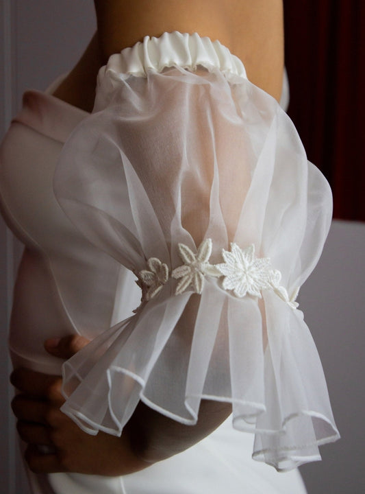Detached Short Organza Floral Sleeves