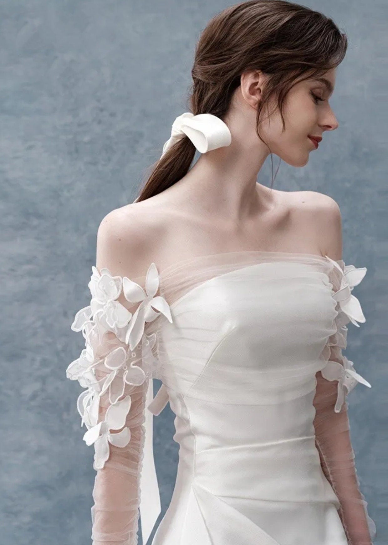 Detached Floral 3D Appliqués Sheer Fitted Bolero Sleeves