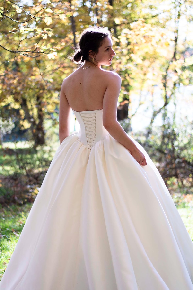Corset Strapless Pleated Scoop Neck Bridal A- Line Ball Gown