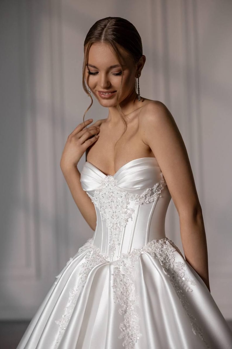 Elegant Mikado Satin Sweetheart Sequinned Floral Appliqué Pleated Corset A-Line Bridal Ball Gown