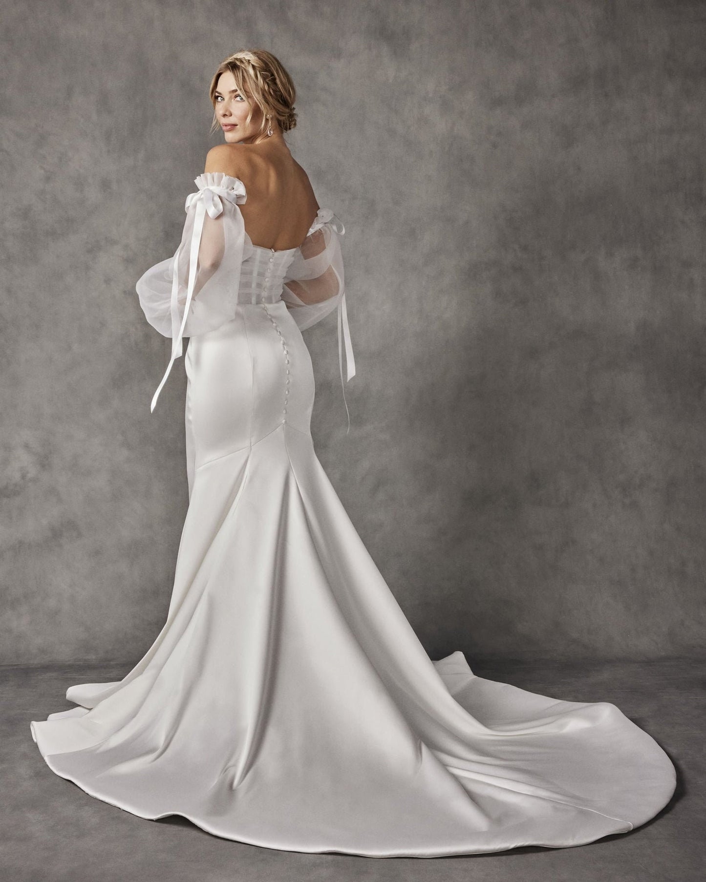 Detached Satin Organza/Organza 3/4 Ruffled Hanging Bow Knot Sleeves