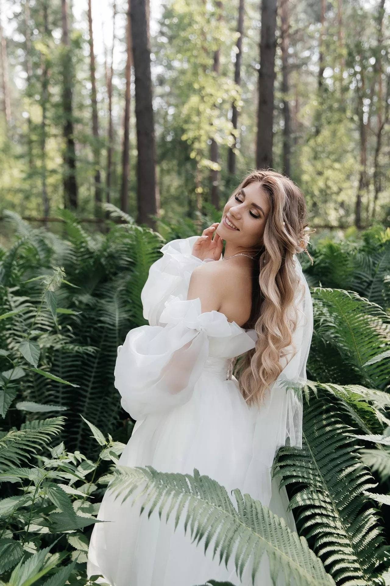 Organza Pleated Boho Detachable Puffy Sleeve Wedding Gown
