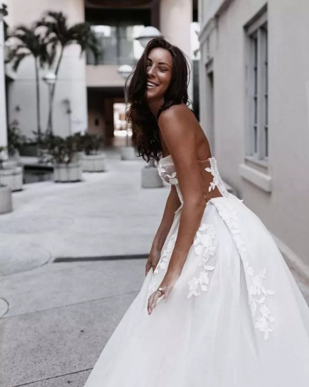 Floral Appliqués Criss Cross Bandage Sweetheart Neckline Dress With Detachable Sleeves
