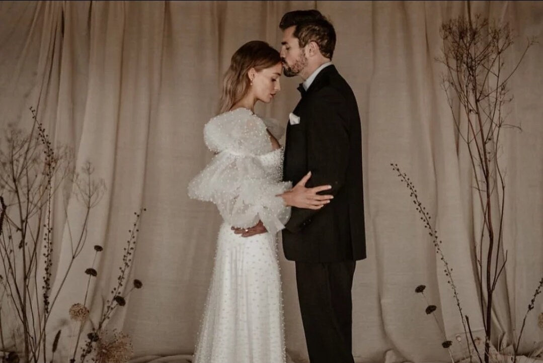 Ivory Pearl Beaded Detachable Long Bridal Sleeves - Elegant Customized Wedding Dress Accessories