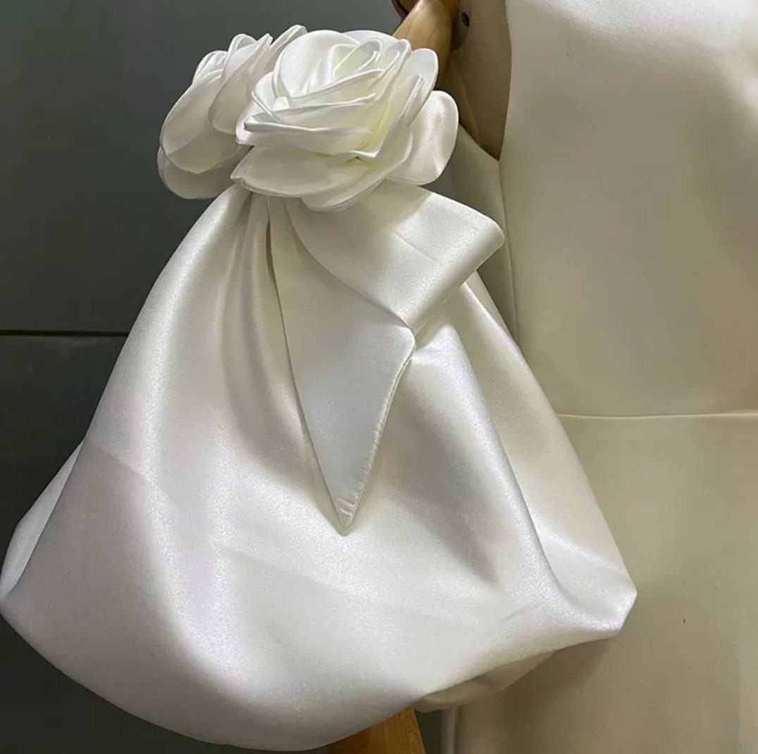 Satin Detached Double Rose Puffed Bridal Sleeves