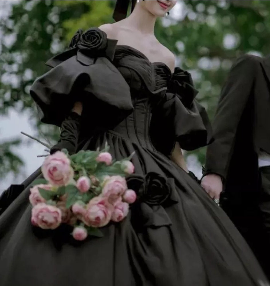 Satin Detached Double Rose Puffed Bridal Sleeves