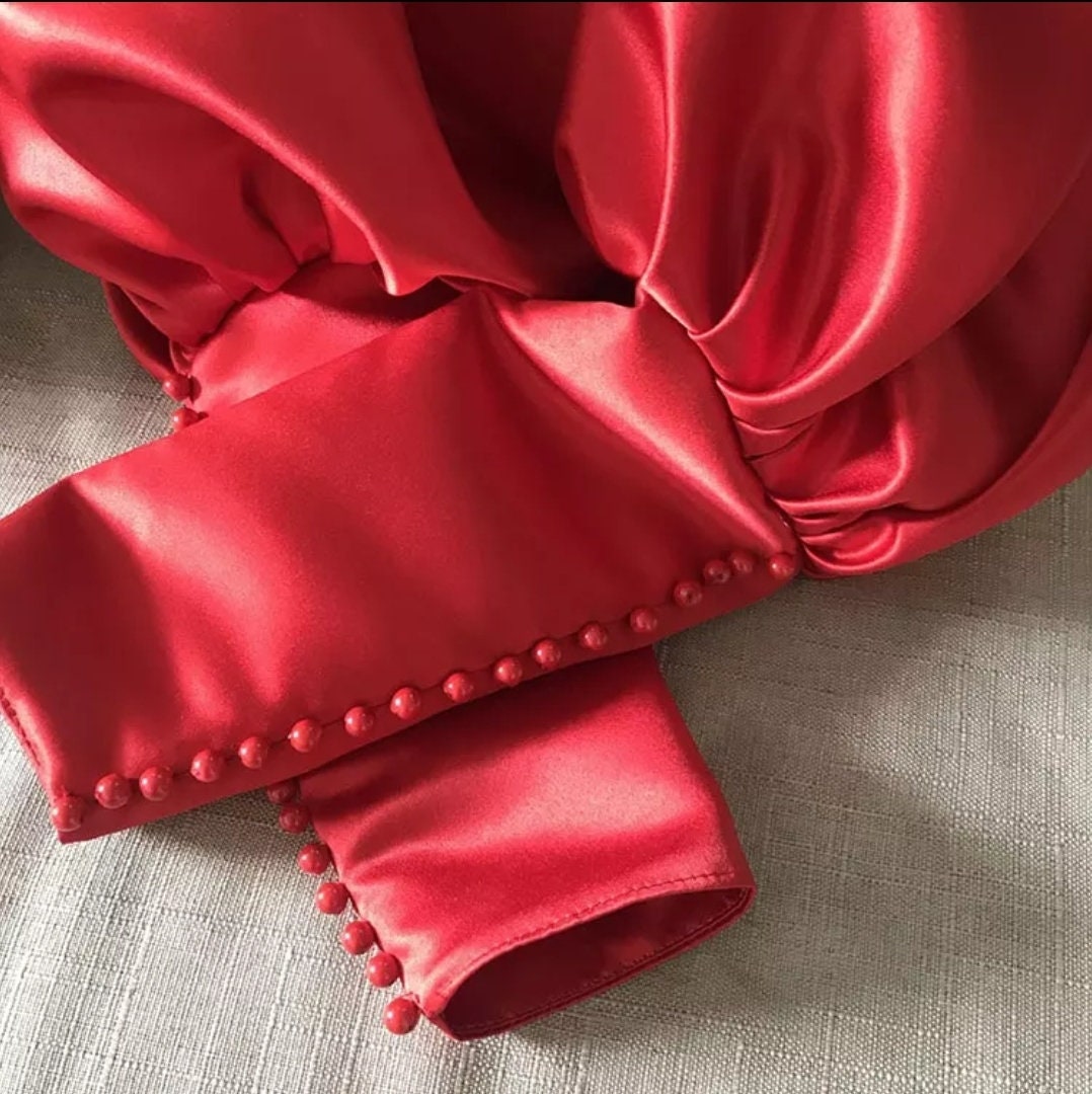 Victorian Style Buttoned Puff Satin Detached Bridal Sleeves