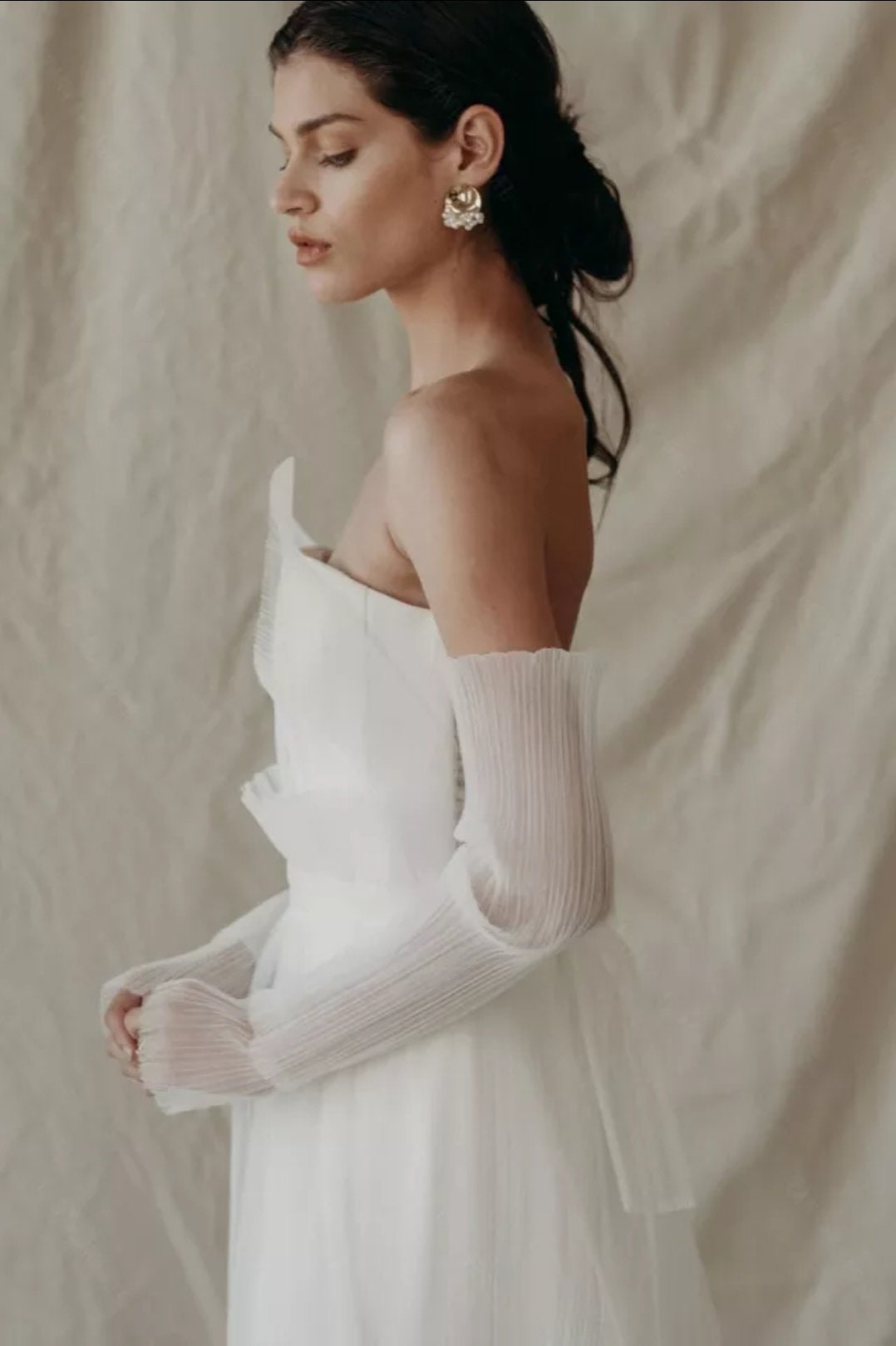 Simple & Classy Plisse Tulle Detached Sleeves