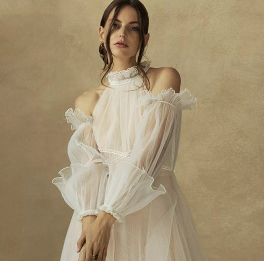 Reverse Layered Ruffled Plisse Tulle Detached Sleeves