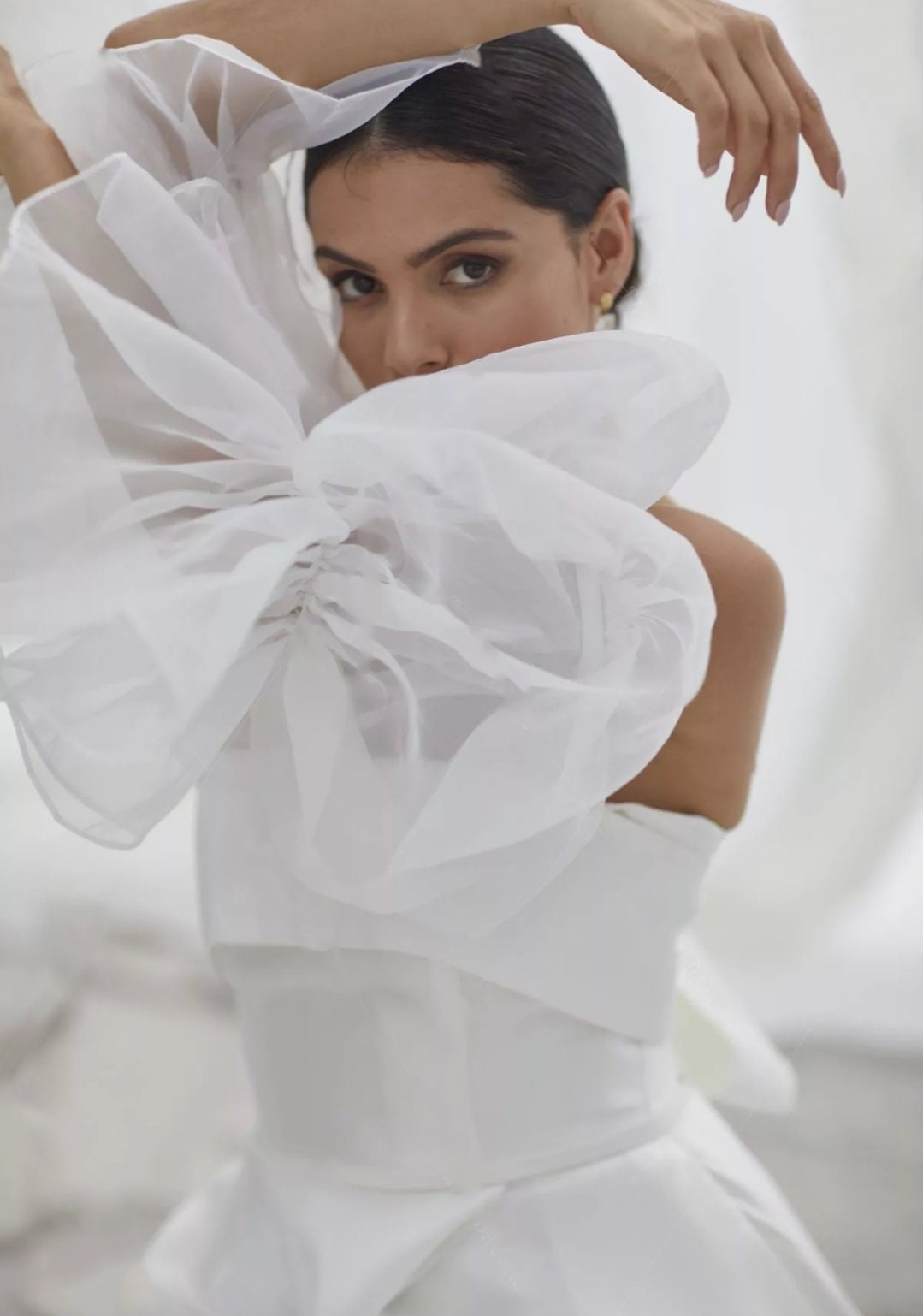 Organza Irregular Draped Puff Detached Sleeves
