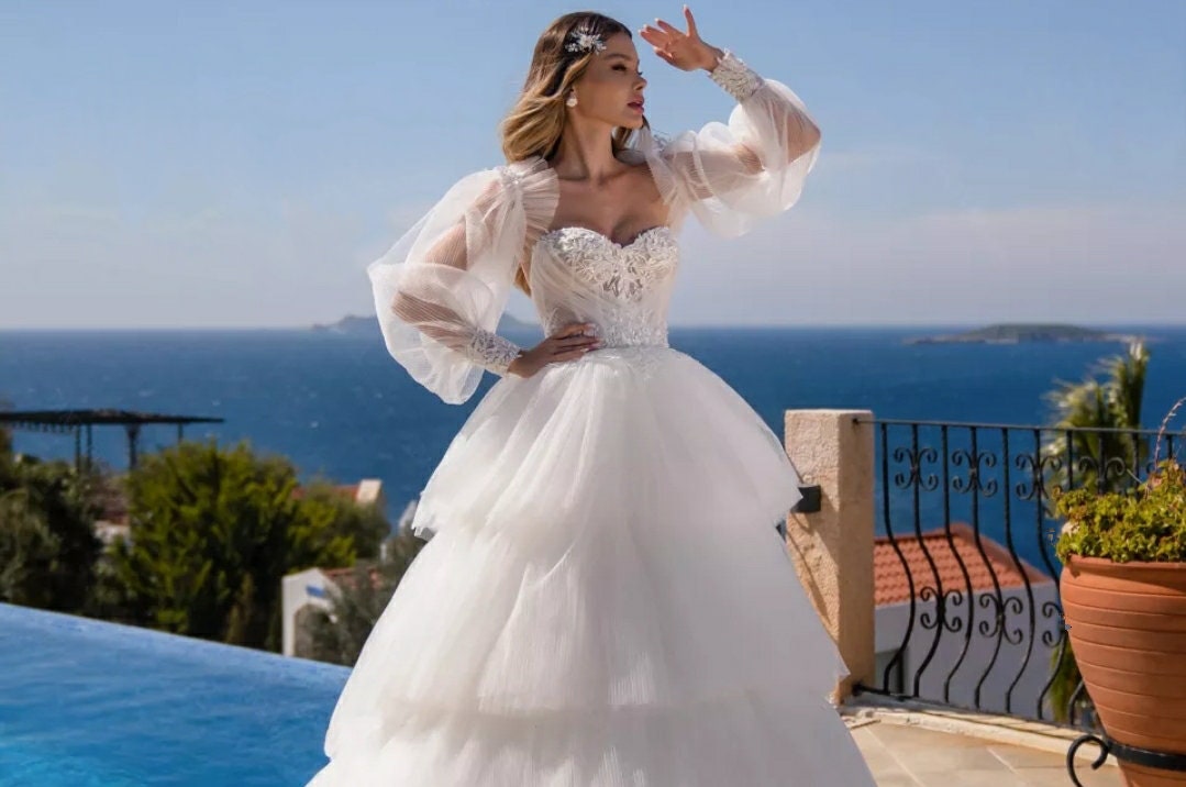 Detached Over The Shoulder Plisse Tulle & Floral Lace Appliqué Trim Full Sleeves