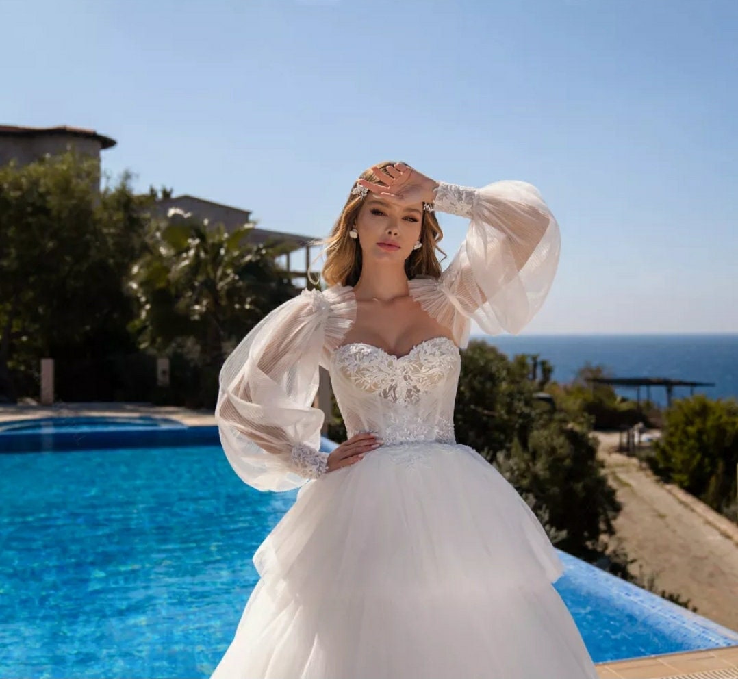 Detached Over The Shoulder Plisse Tulle & Floral Lace Appliqué Trim Full Sleeves