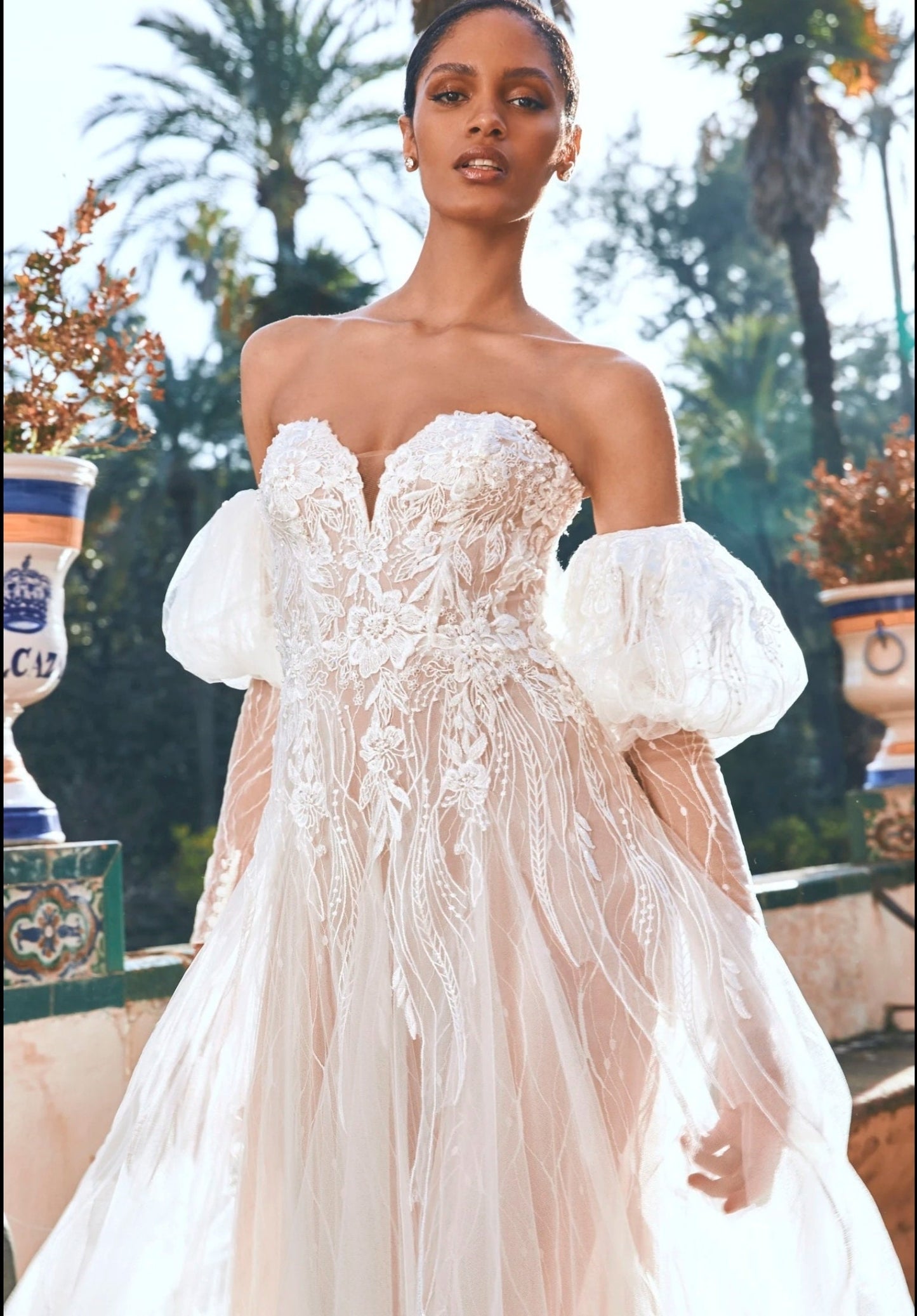 Floral Lace Puff Three Quarter Detached Sleeves
