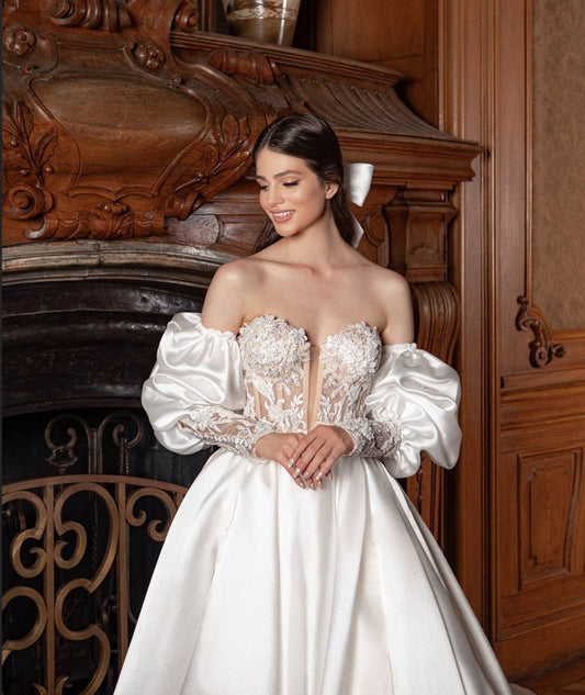 Detached Juliet Style Satin & Lace Sleeves