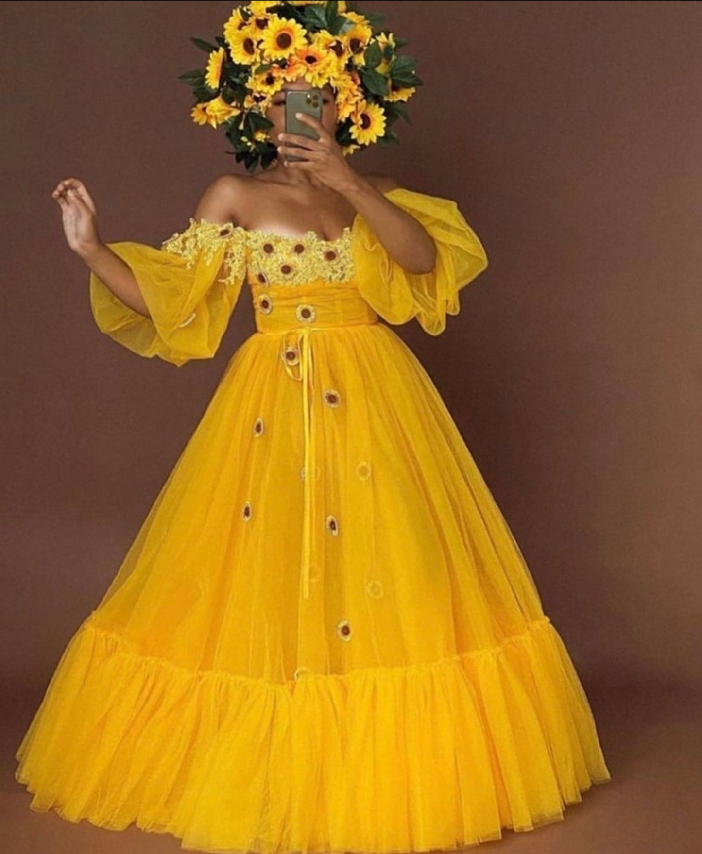 Detached Sunflower Tulle Sleeves