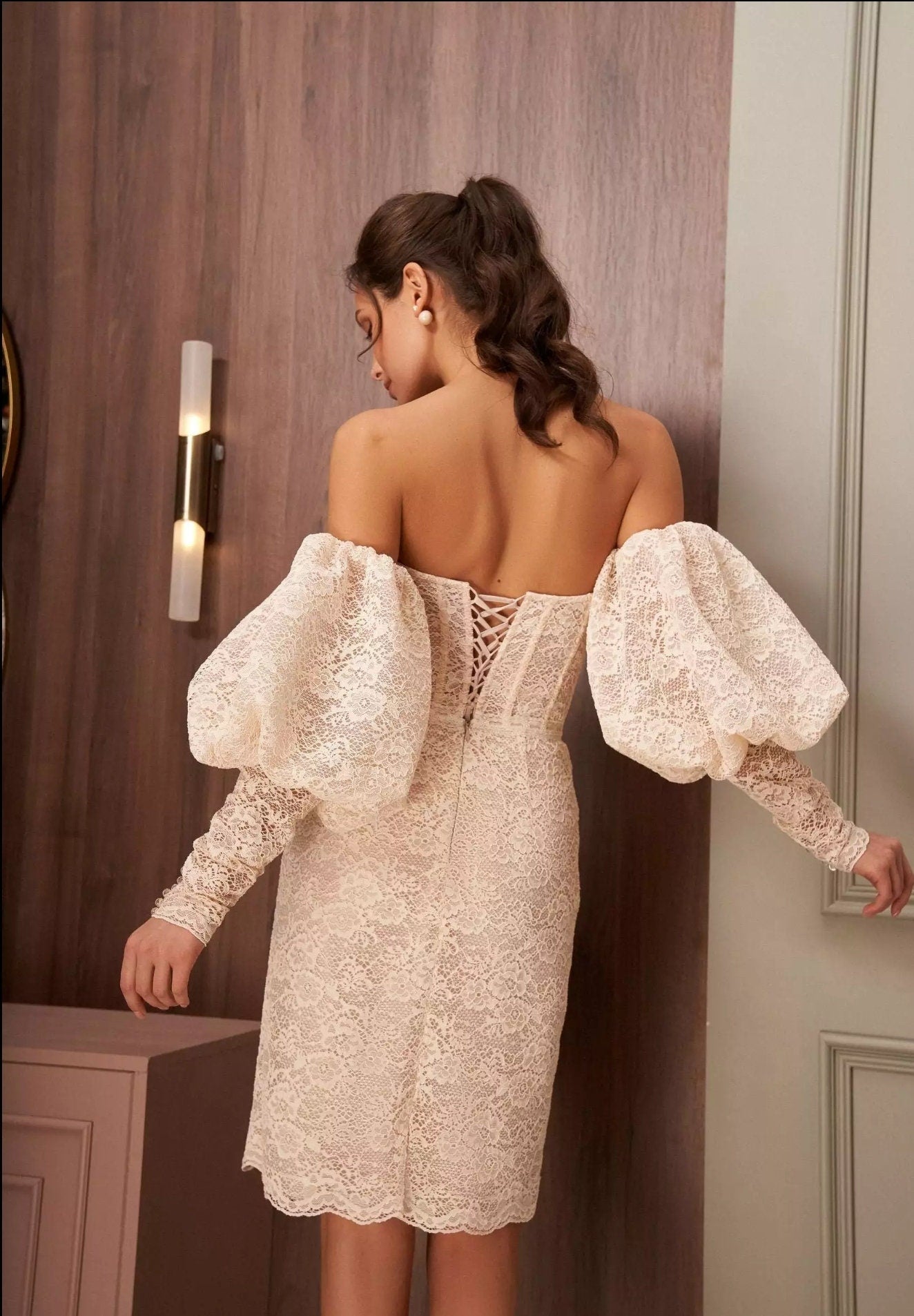 Dropped Puff Detached Full Lace Sleeves
