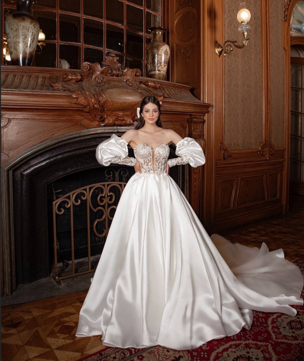 Detached Juliet Style Satin & Lace Sleeves