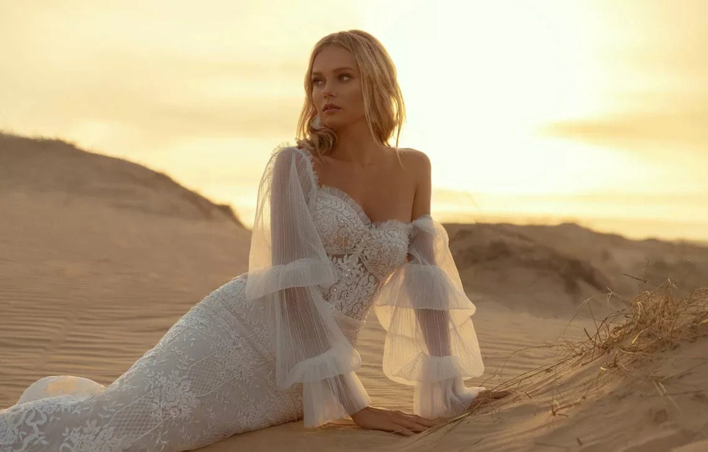 Detached Tiered Full Plisse Tulle Sleeves