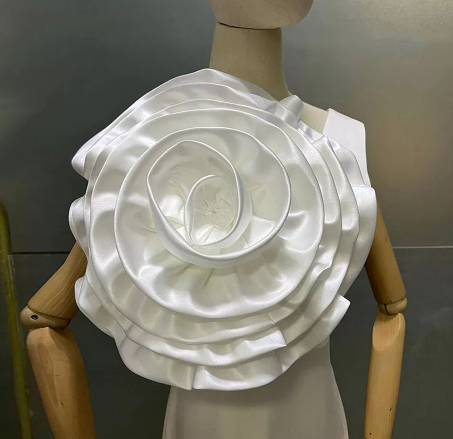 Detached Oversized Satin Bridal Flower