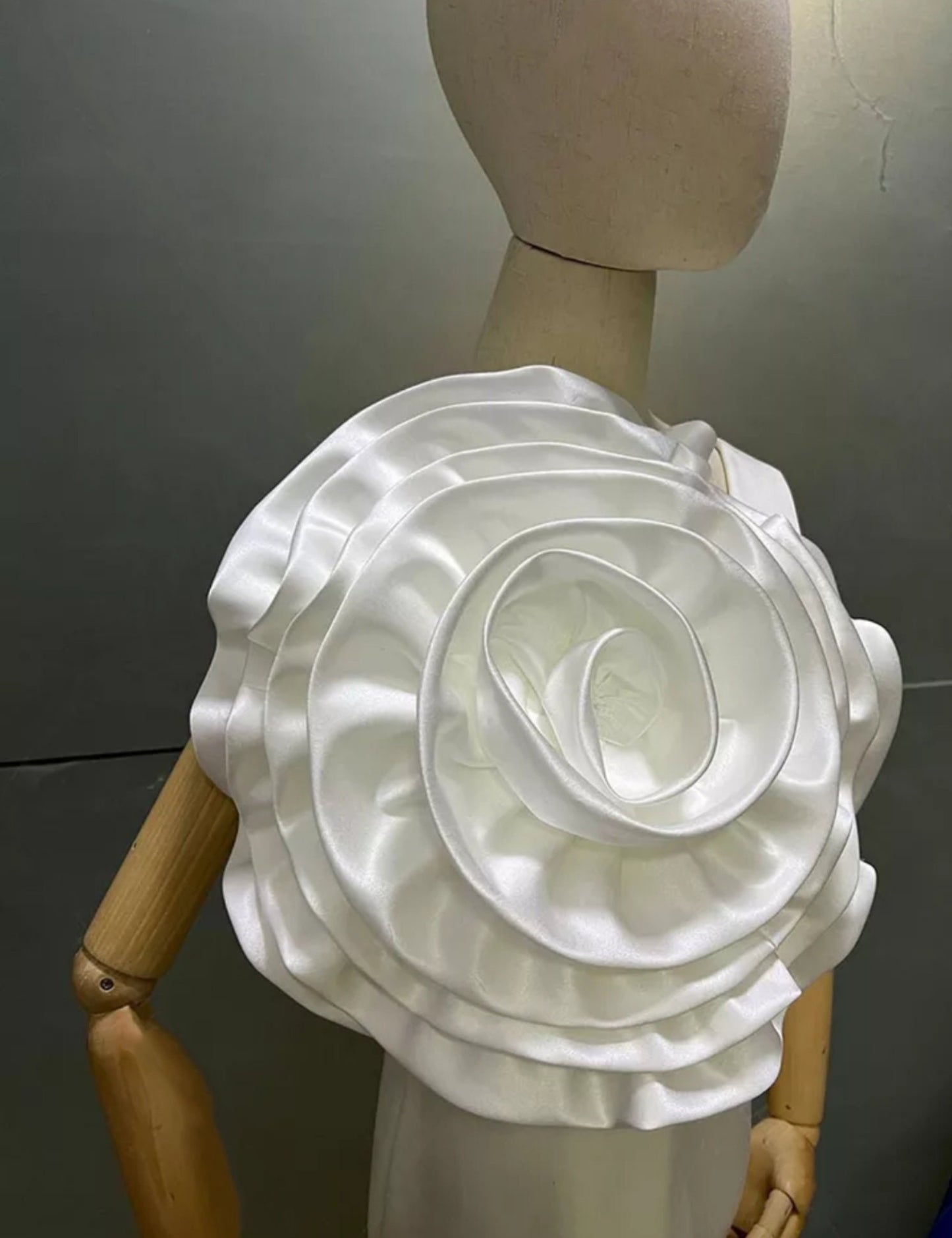 Detached Oversized Satin Bridal Flower
