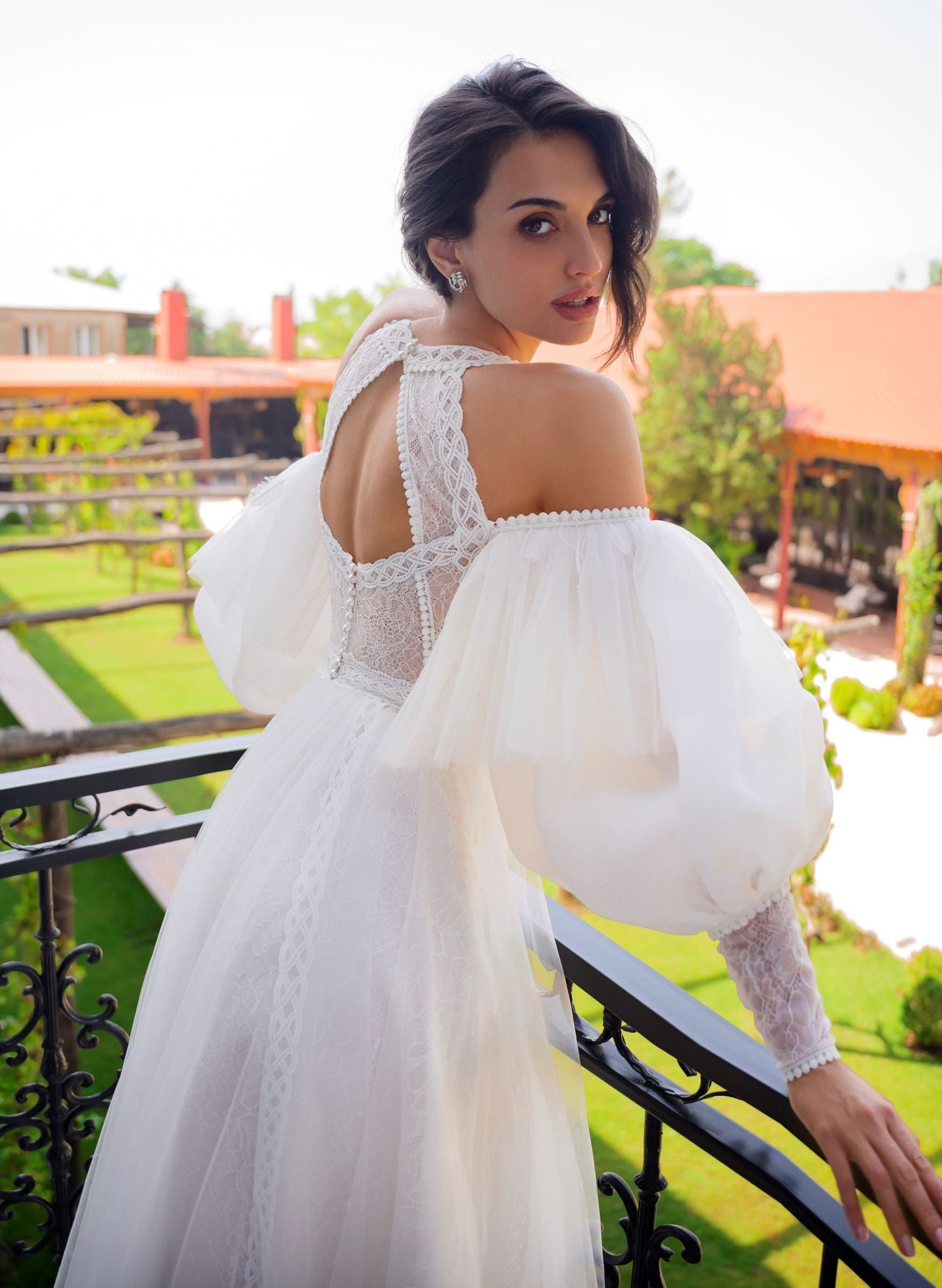 Detached Boho Feather, Lace & Pearl Vintage Style Sleeves