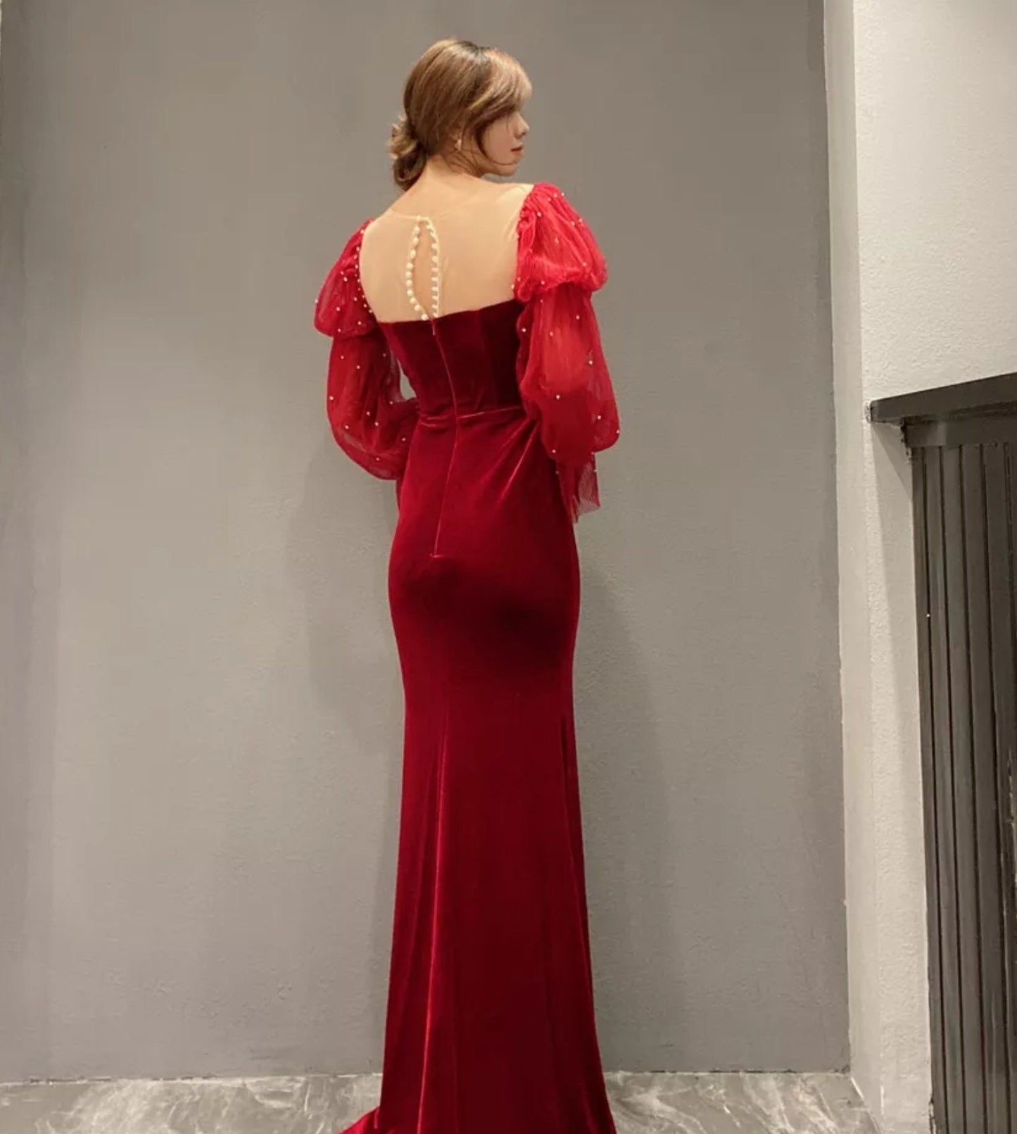 Detached Embellished Plisse Tulle Sleeves
