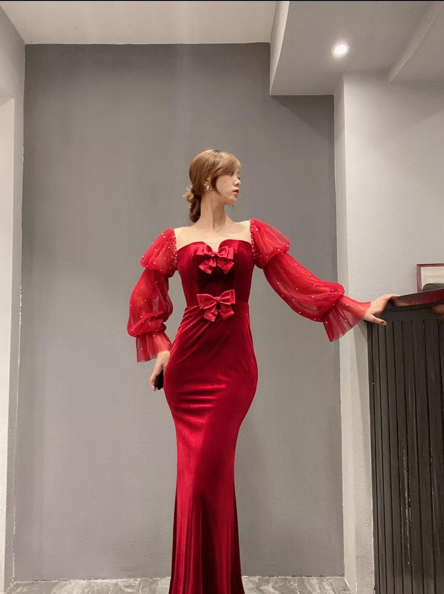 Detached Embellished Plisse Tulle Sleeves