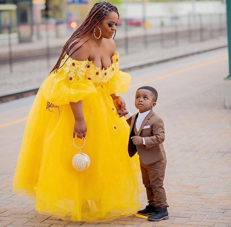 Detached Sunflower Tulle Sleeves