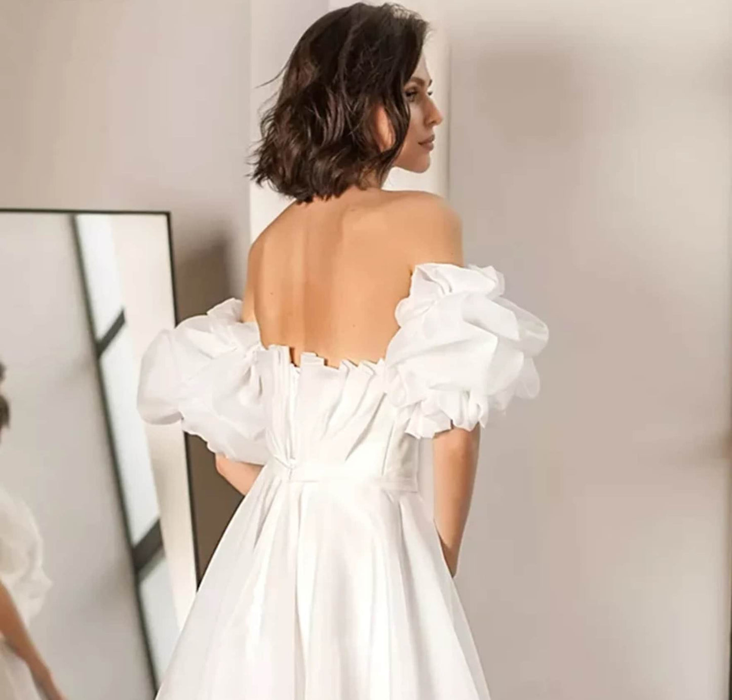Detached Satin Organza Short Puff Sleeves