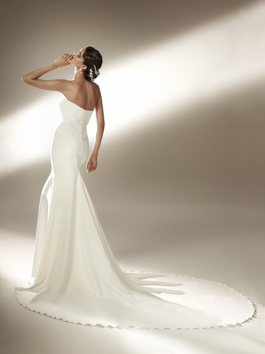Strapless Bodice Trumpet Gown With Detached Vintage Style Sleeves And Cape