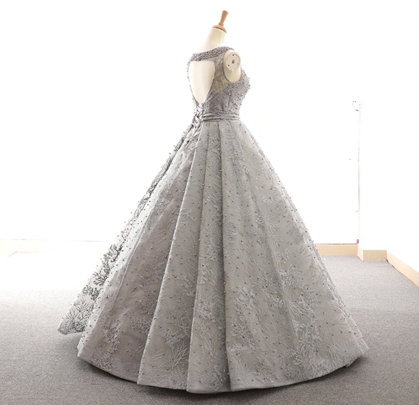 Open Back Sleeveless Pearl Beaded Lace Dress