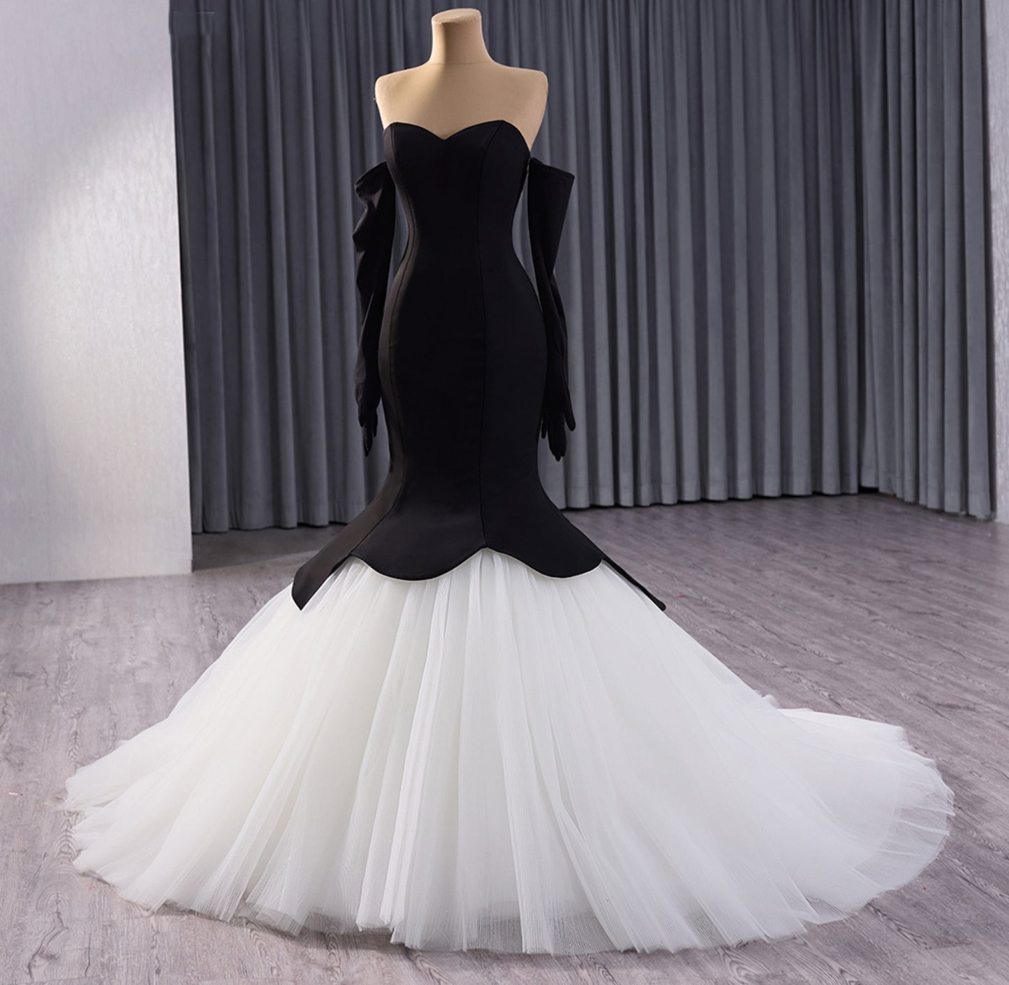 Strapless Sweetheart Black Fit To Flare Special Occasion Gown With Layered Tulle Hem And Matching Black Detached Gloves