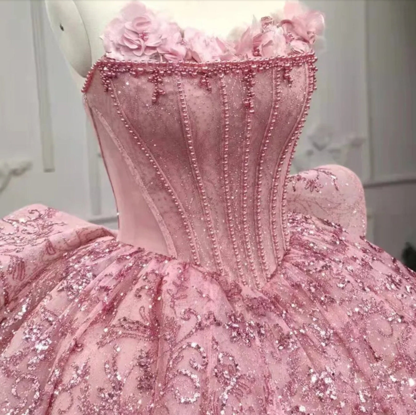 Beautiful Pink 3D Floral Sleeveless/Strapless Sequinned Corset Bodice Quinceañera Special Occasion Party Gown