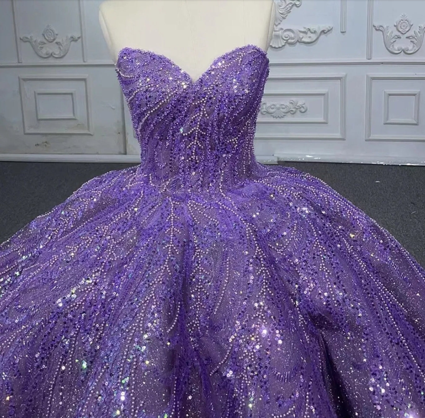 Shimmering Strapless Sweetheart Purple Princess Beaded Sequin Special Occasion Quinceañera Pageant Event Party Gown