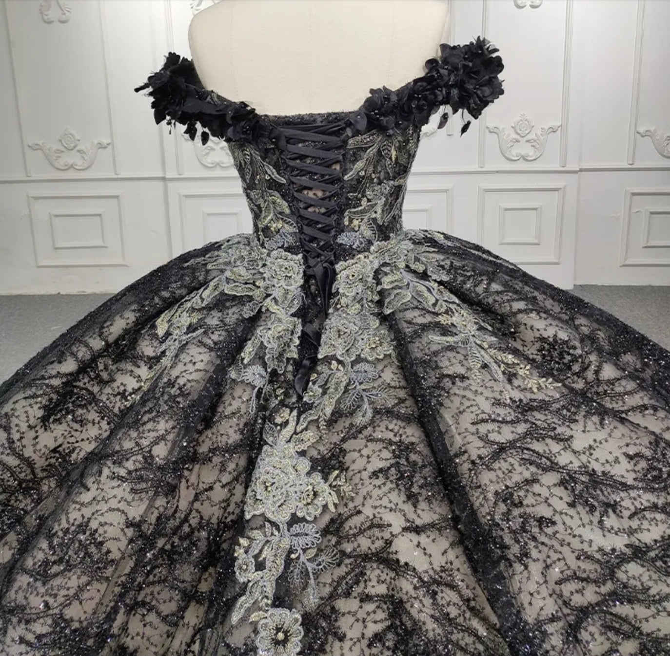 Beautiful Floral Appliqué Multi Beaded Black Lace Off The Shoulder Sweetheart Quinceañera Special Occasion Gala Sweet Sixteen Gown