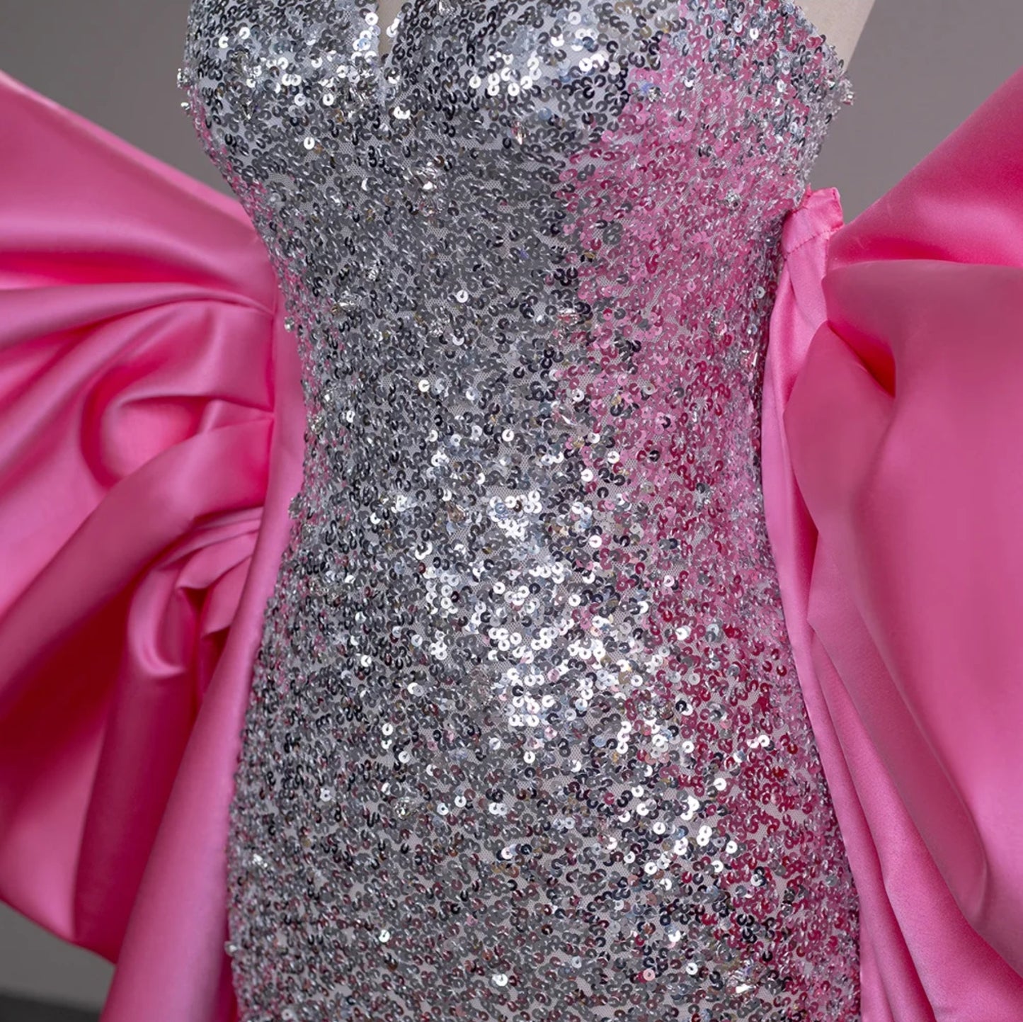 2024 Sequinned Pink And Silver Ombre Strapless Sweetheart Trumpet Gown With Beautiful Oversized Back Bow Knot Train Special Occasion, Prom, Opera Gown