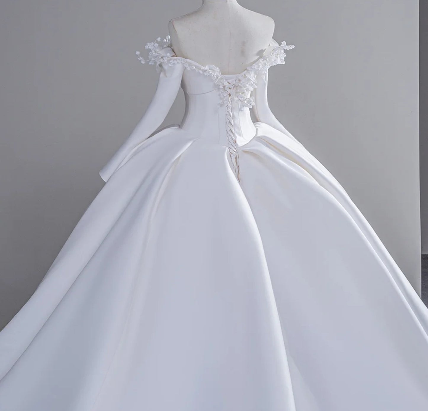 Off The Shoulder Minimalist 3/4 Sleeve Scoop Neck Satin Pleated A-Line Bridal And Ceremony 2024 Gown With Floral Detail