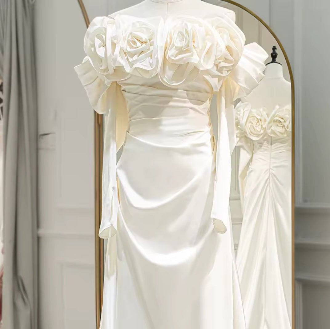 Long Sleeve Satin Big FloralDetail Boat Neck 2025 Sheath Bridal Gown With Flare Train