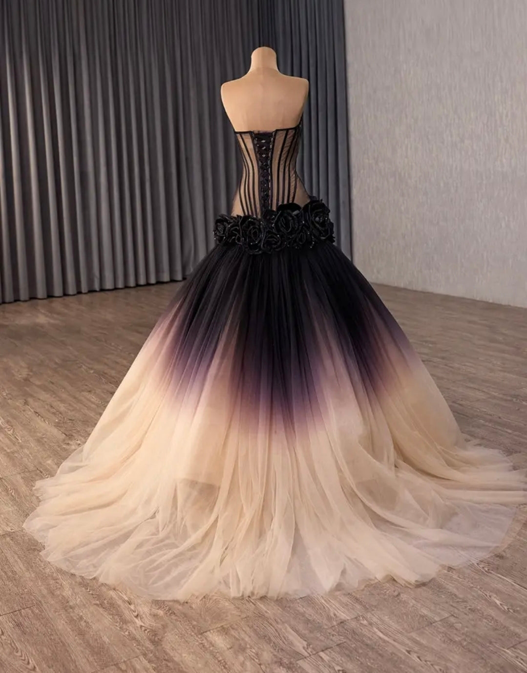 Stunning Black & Beige Corset Style Ombre Fit To Flare Strapless Prom/Evening/Special Occasion 2026 Gown With Detachable Sleeves