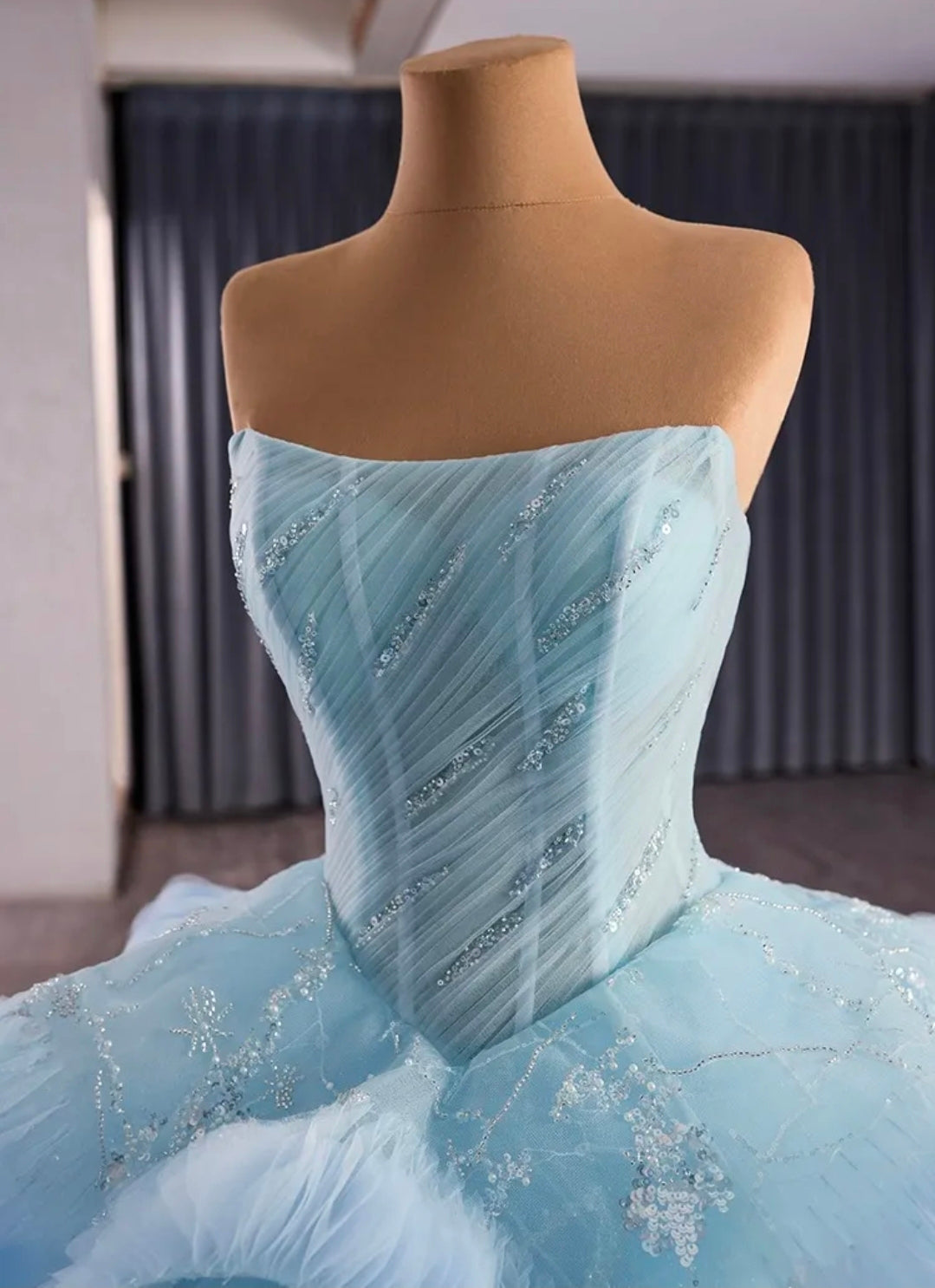 Strapless Scoop Neck Blue Bubble Layered Sequin Sparkled Blue A-Line Special Occasion/Quinceañera/Pageant Ball Gown